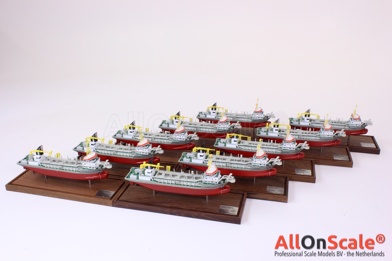 Boskalis Crestway, 25cm in length