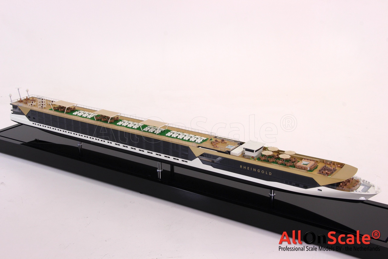 Den Breejen, River Cruise 135m, 1:100