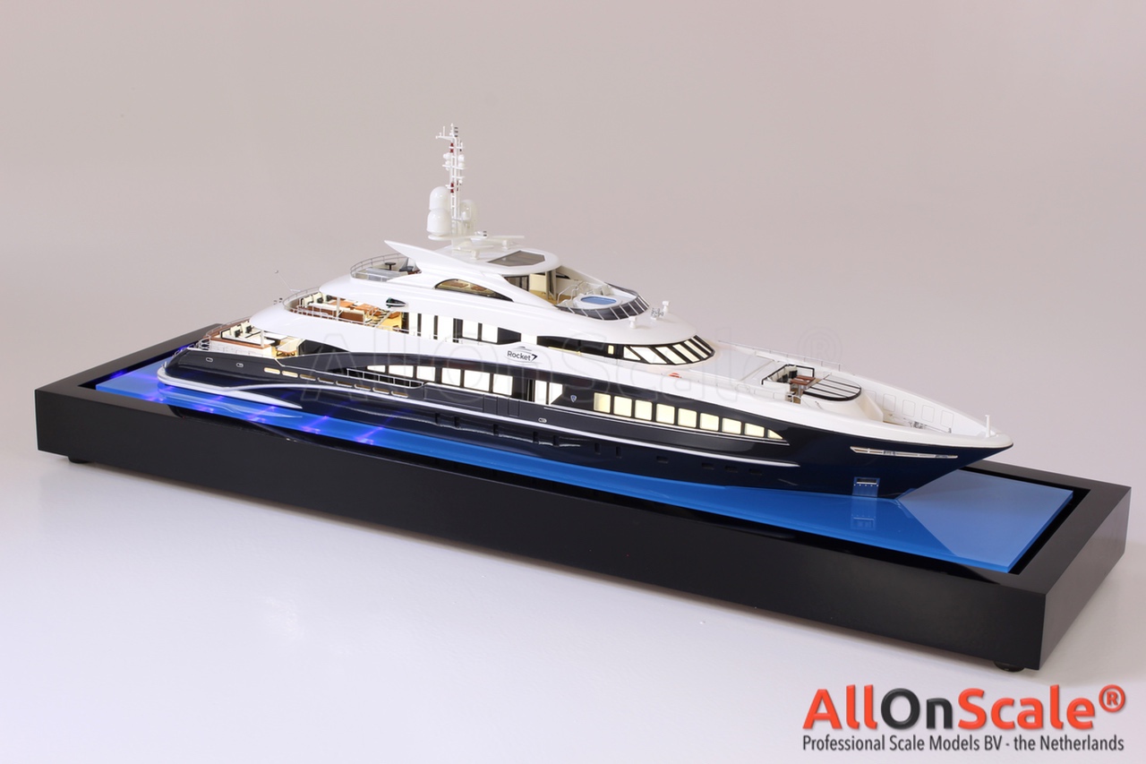 Heesen Rocket 7 (waterline) 1:75