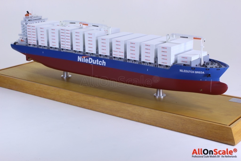 AllOnScale Container vessel 1:200