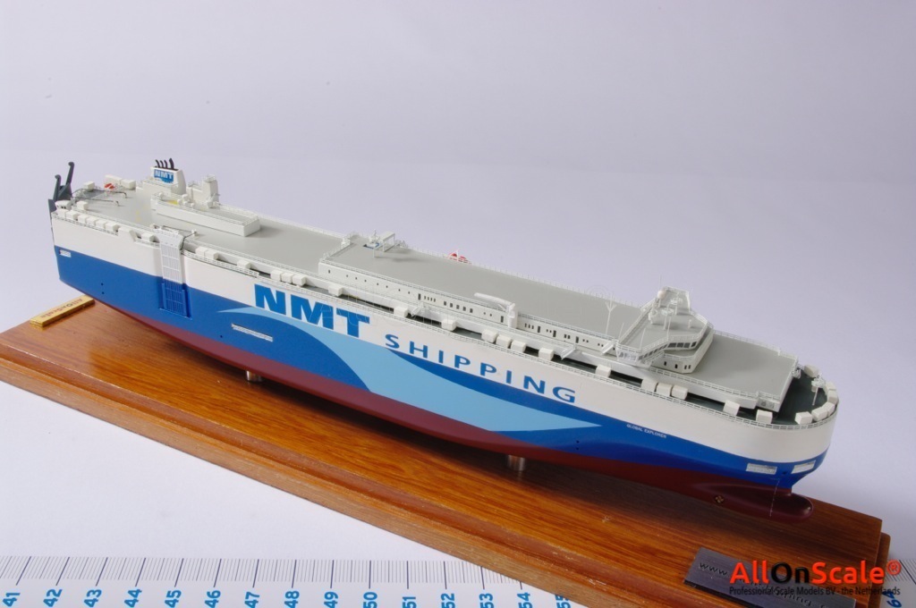 NMT RoRo 1:900